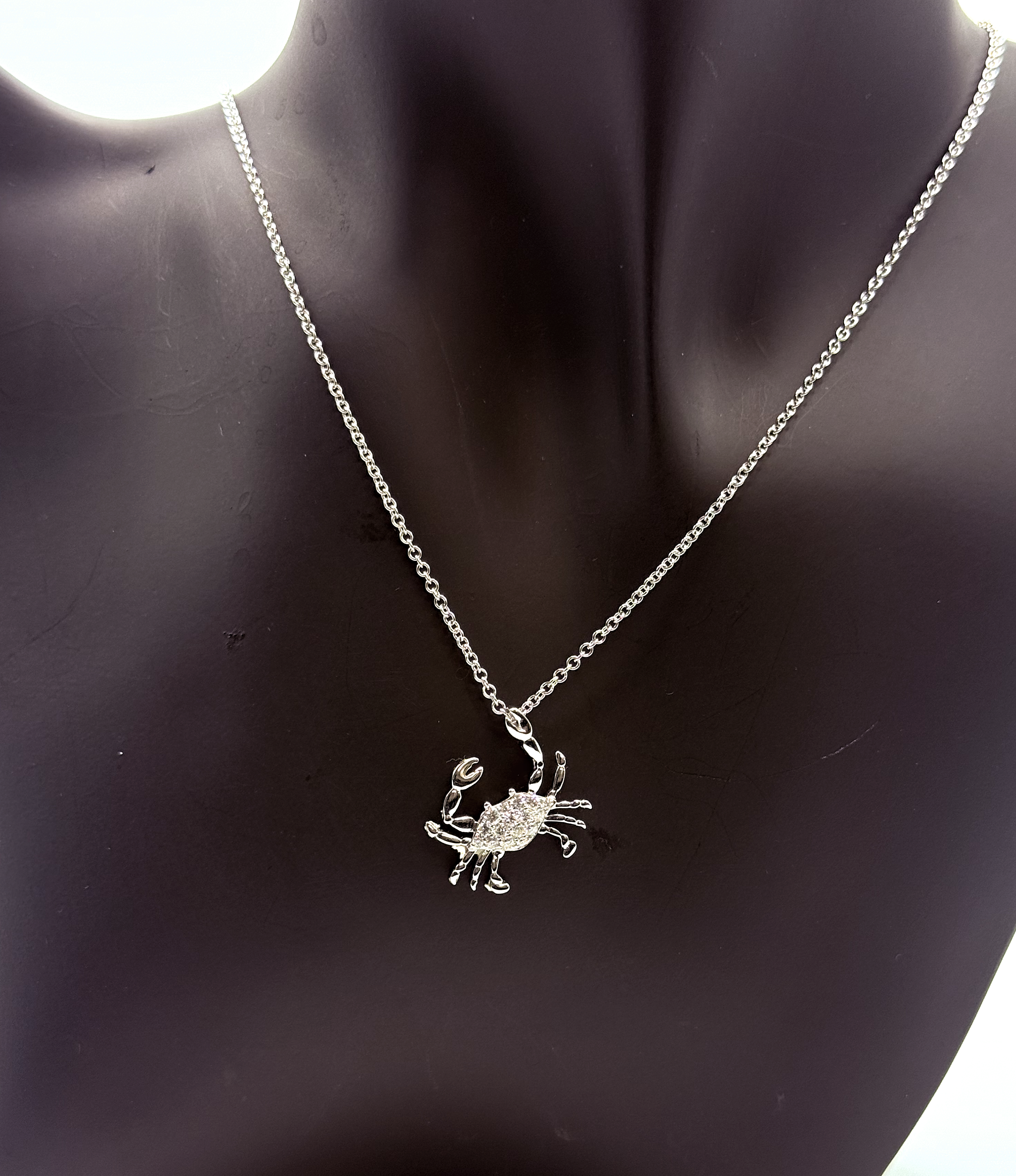 Handmade 14Kt Gold Pave Diamond Crab Pendant Necklace by Gianni Sechini – 0.27 CT G/VS1 Diamonds
