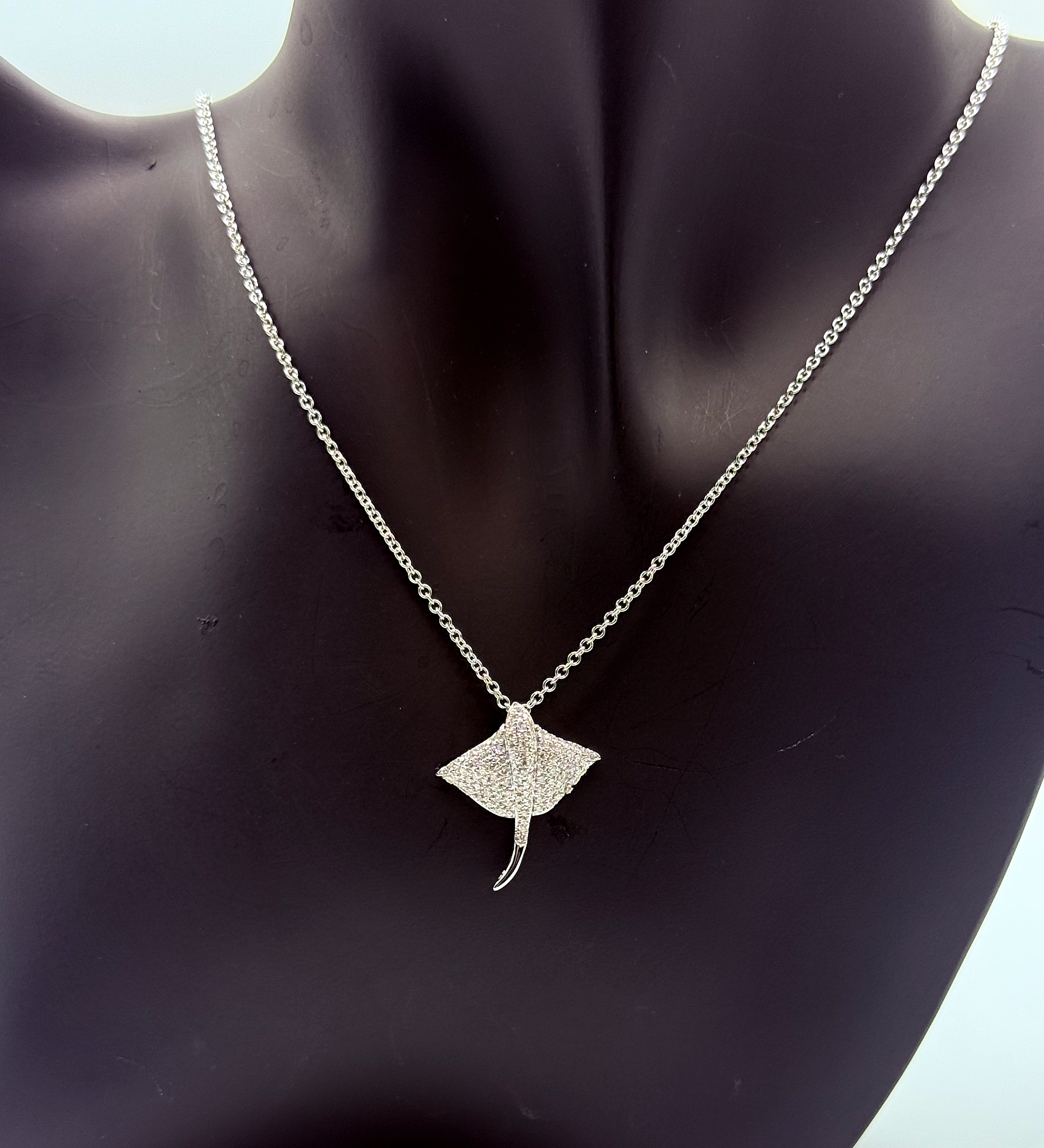 Handmade 14Kt Gold Pave Diamond Stingray Pendant Necklace by Gianni Sechini – 0.65 CT G/VS1 Diamonds