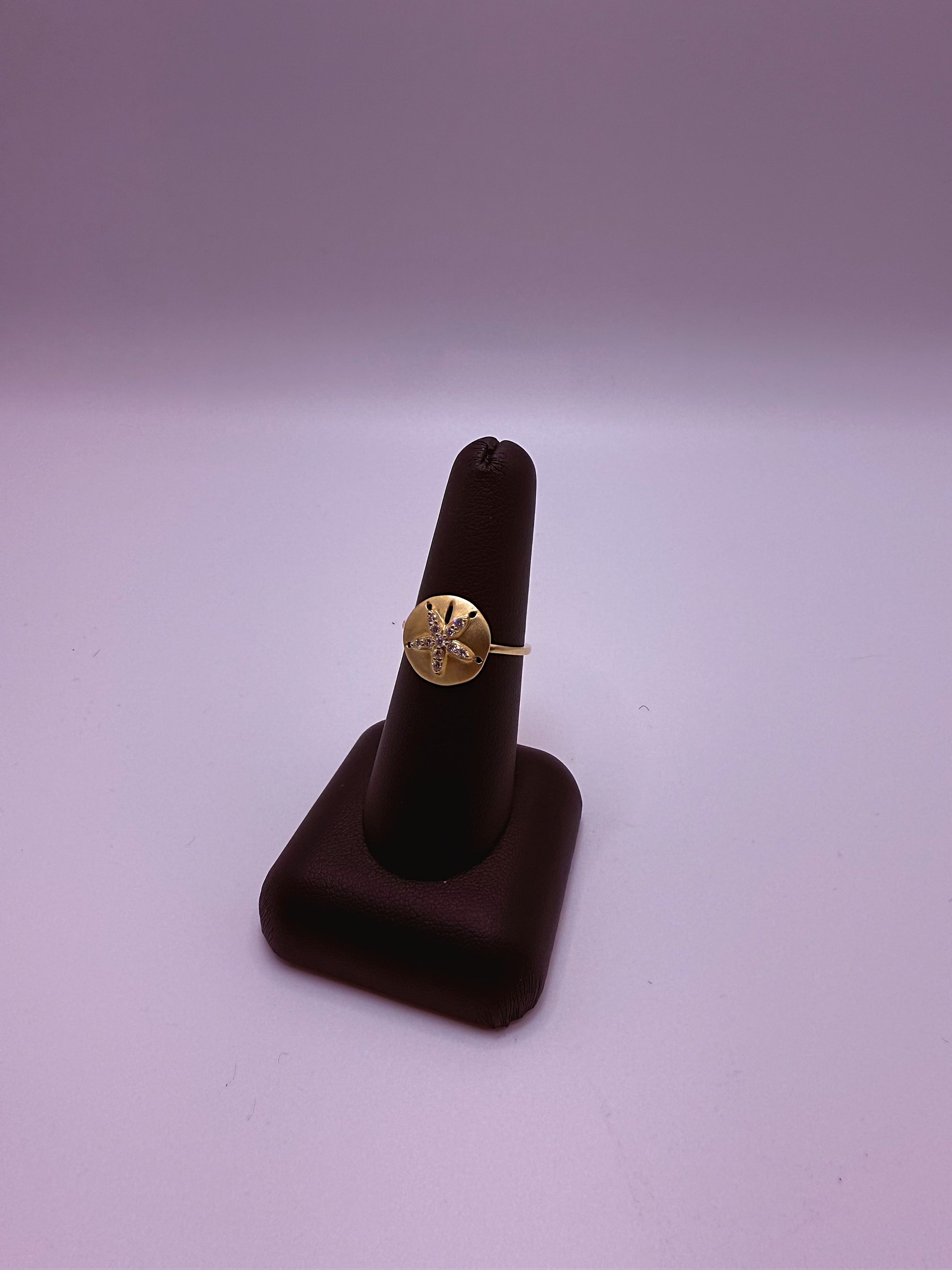 Handmade 14Kt Yellow Gold Sand Dollar Statement Ring by Gianni Sechini – 0.15 CT G/VS1 Diamonds