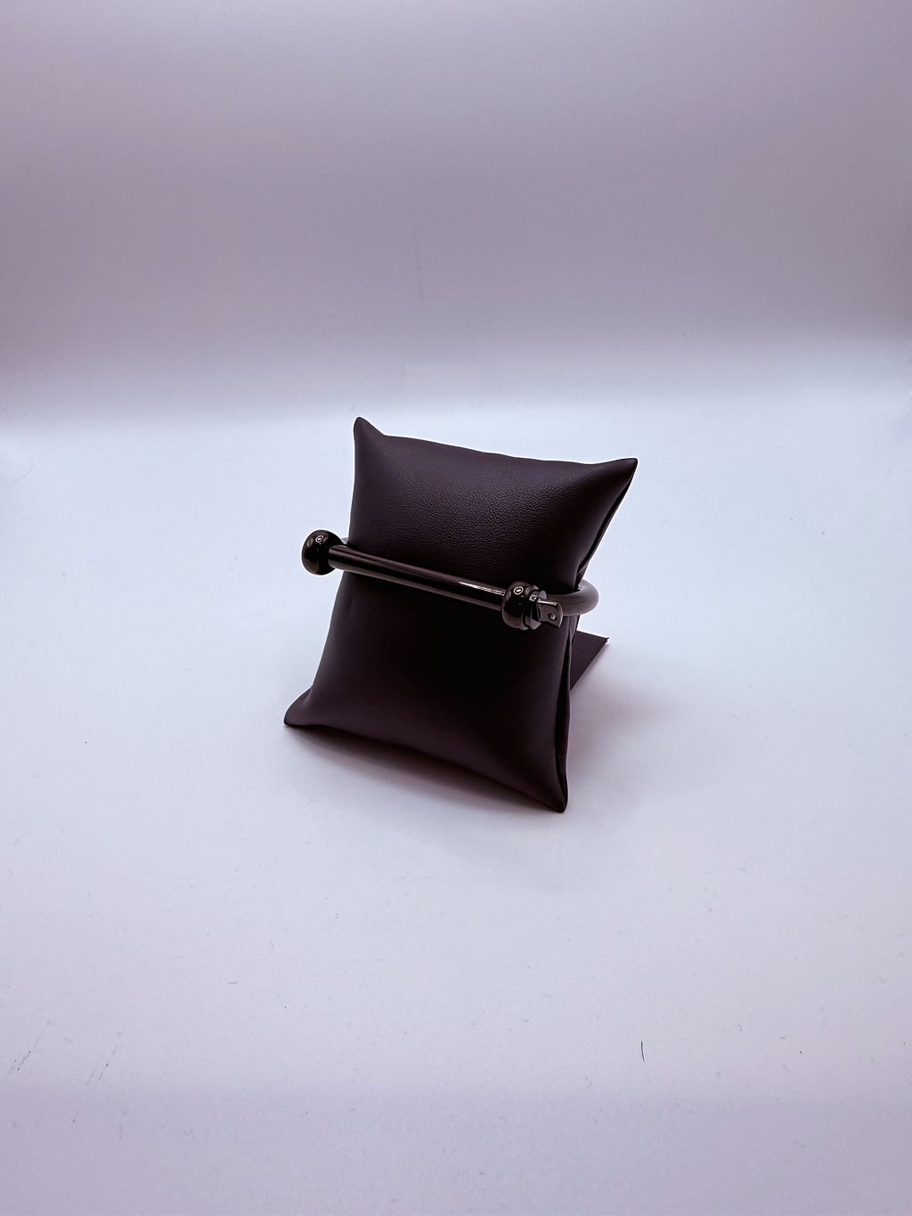 Elegatto Black Bar Cuff Bracelet by Gianni Sechini