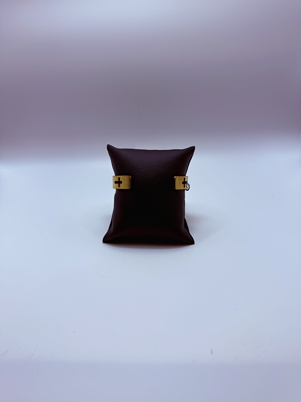 Elegatto Gold Cross Cuff Bracelet by Gianni Sechini